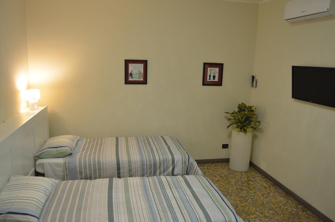 Bed And Breakfast Bissolati Brescia Exterior foto